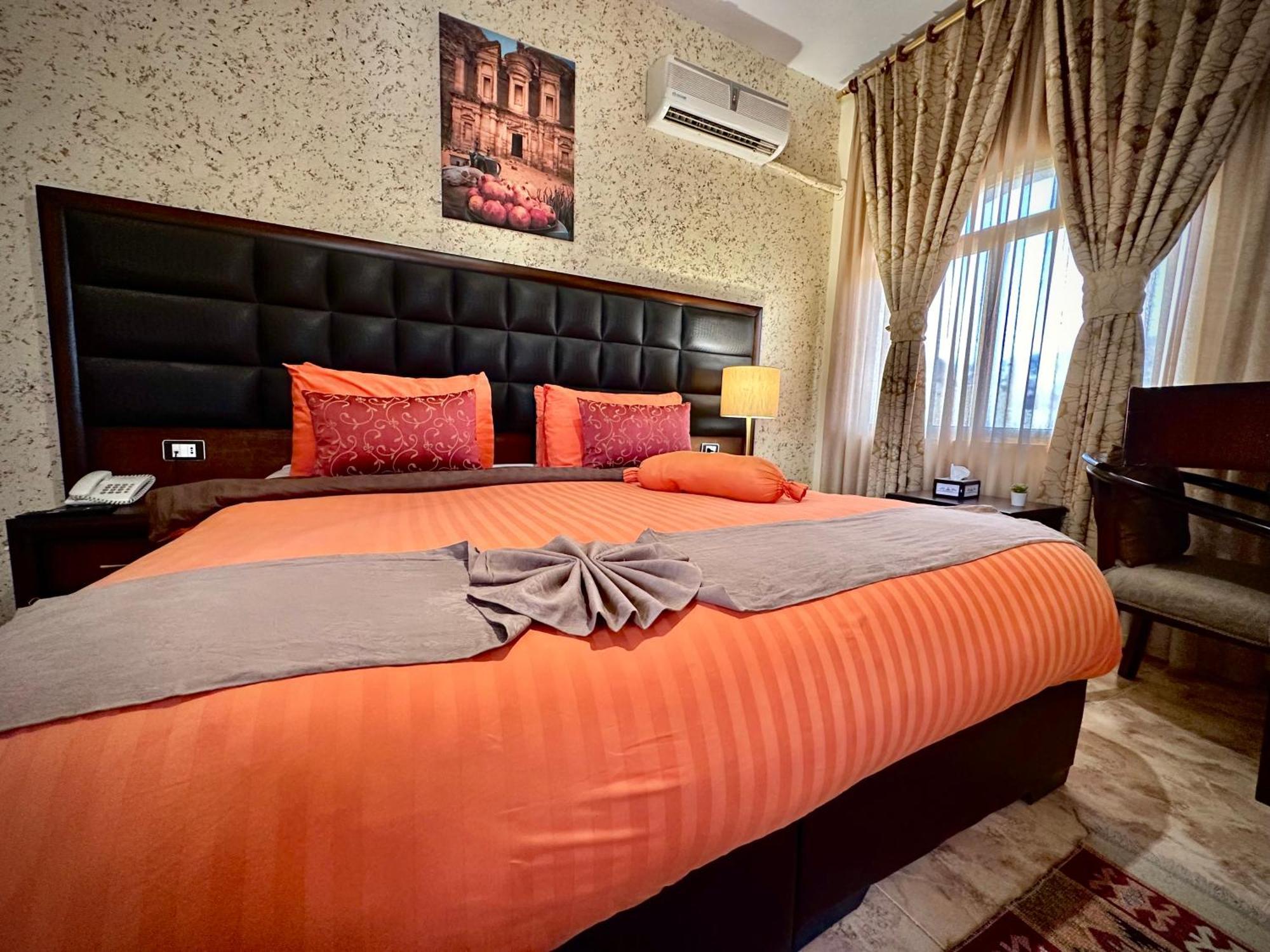 Anbat Midtown Hotel Wadi Musa Ngoại thất bức ảnh